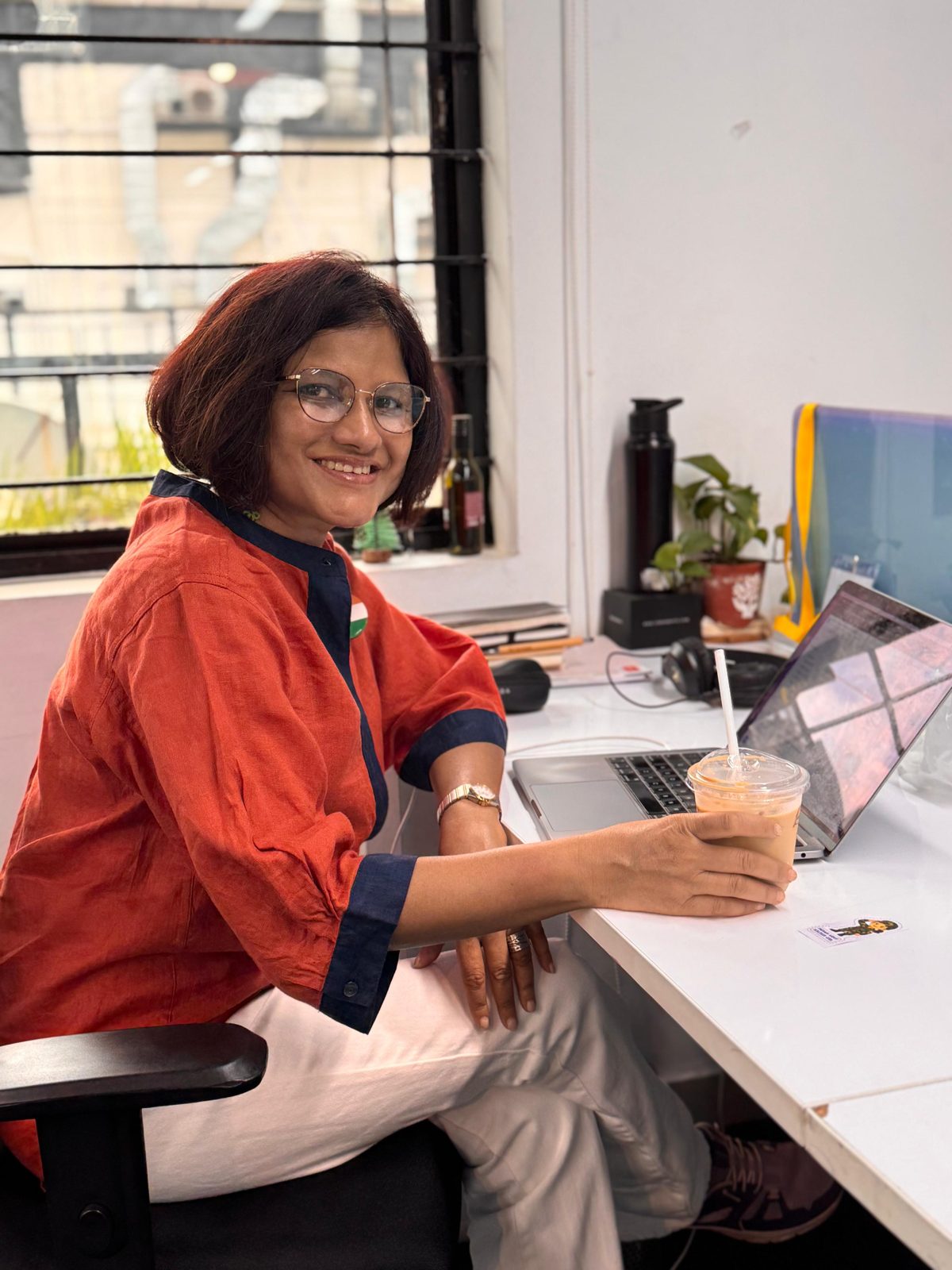 Abhisarika Das, Founder and CEO of Kloc, at her desk
